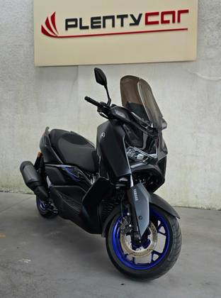 YAMAHA XMAX 300 CONNECTED ABS YAMAHA XMAX 300 CONNECTED ABS